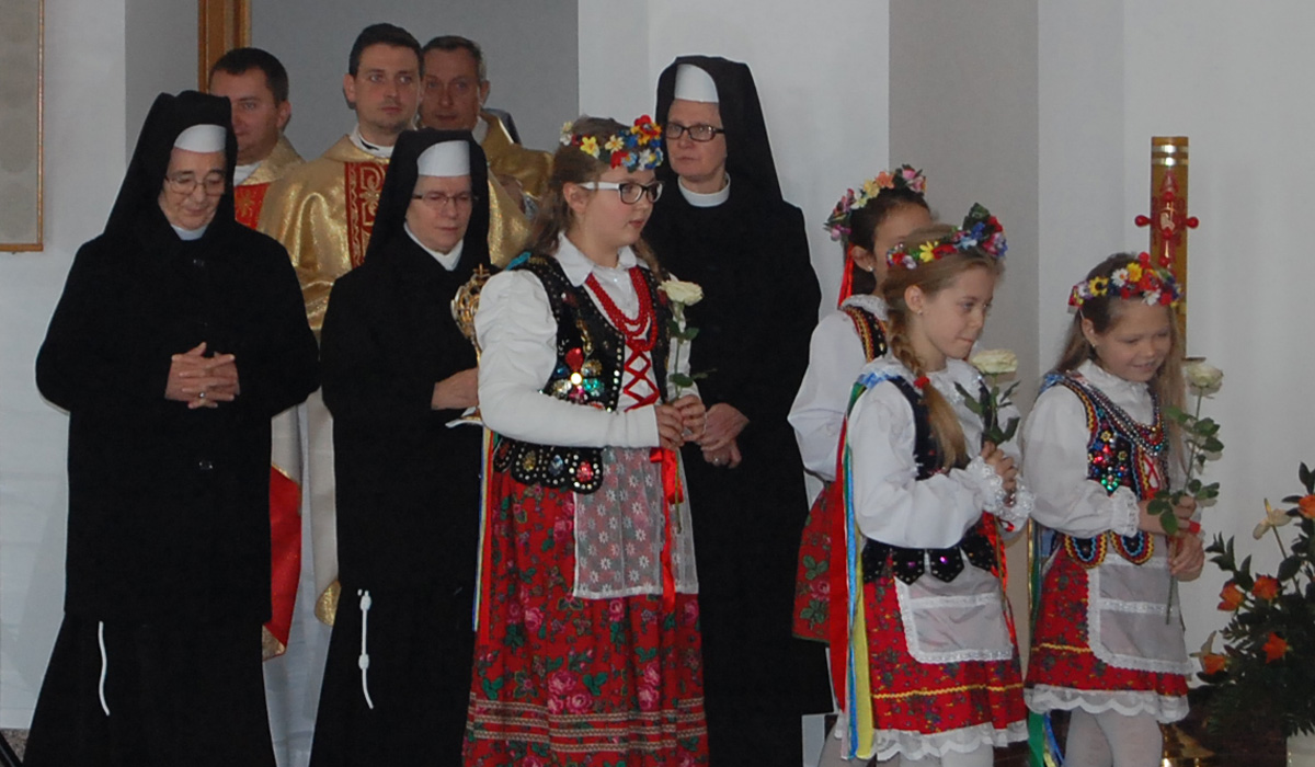 Dziękczynienie za dar beatyfikacji M. Klary Szczęsnej w Warszawie