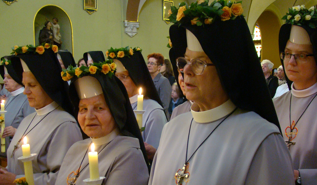 Serce, śpiewaj Bogu pieśń pełną dziękczynienia