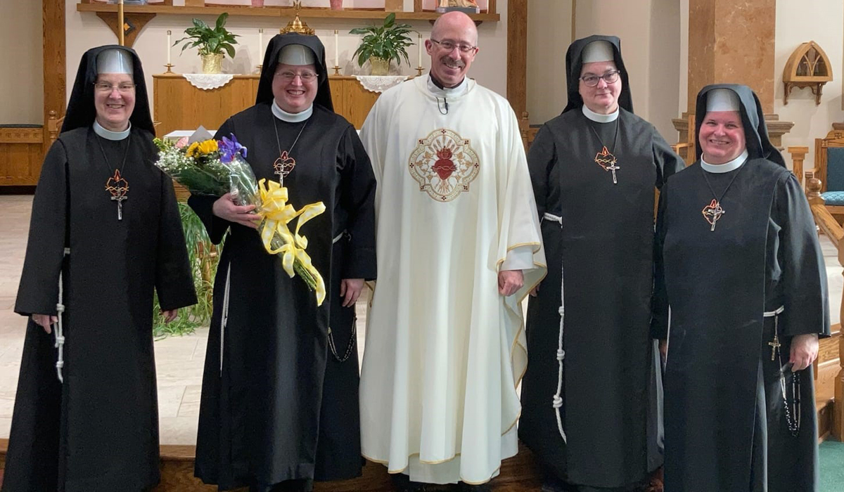 Ponowienie ślubów czasowych s. Augustinie Marie Molnar w USA