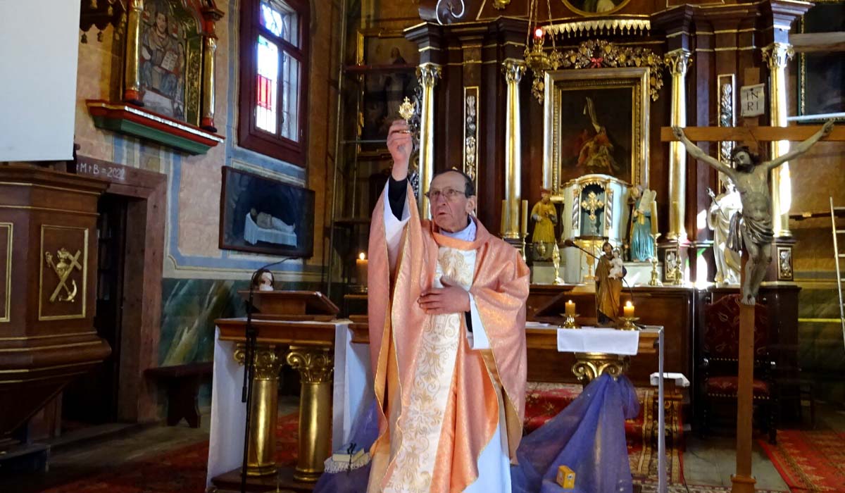 Relikwie św. Józefa Sebastiana Pelczara w Parafii  w Górzance